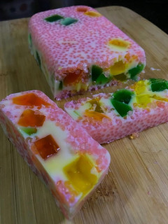 கடல்பாசி புட்டிங் (Kadalpaasi pudding recipe in tamil) செய்முறை முக்கிய புகைப்படம்