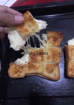 Foto resep Korean Garlic Cheese Bread Simple Pakai Roti Tawar