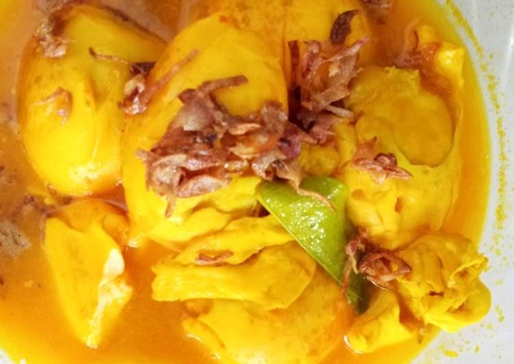 Resep Telur Bumbu Kuning Ala Anak Kost Yang Renyah