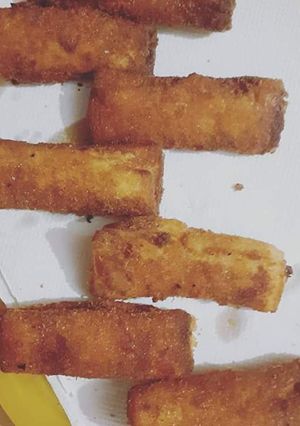 A picture of Bread roll.