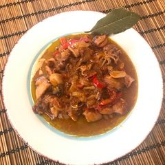 A picture of Kalamari stew.