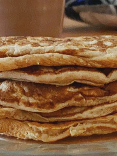 Una foto de Tortitas de avena y plátano fitness