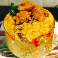 Traditional 'Punjabi Kadhi Pakodi/Pakoda' 😋 A picture of Traditional 'Punjabi Kadhi Pakodi/Pakoda' 😋.