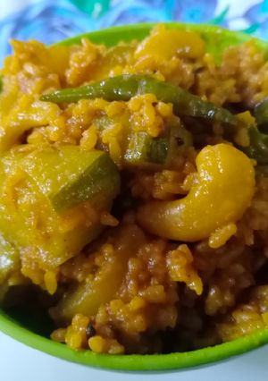সুস্বাদু নিরামিষ চালপটল (sushadu niramish chalpotol recipe in Bengal) রেসিপির প্রধান ছবি