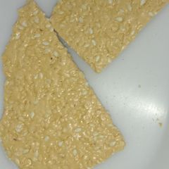 A picture of Sesame chikki.