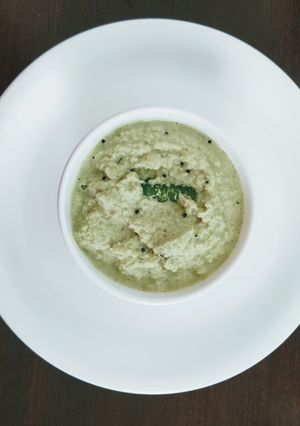 नारियल की चटनी (nariyal ki chutney recipe in Hindi) रेसिपी मुख्य फोटो