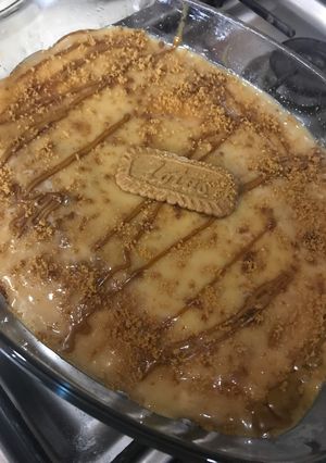 صورة لوصفة كيكة التوفي مع اللوتس