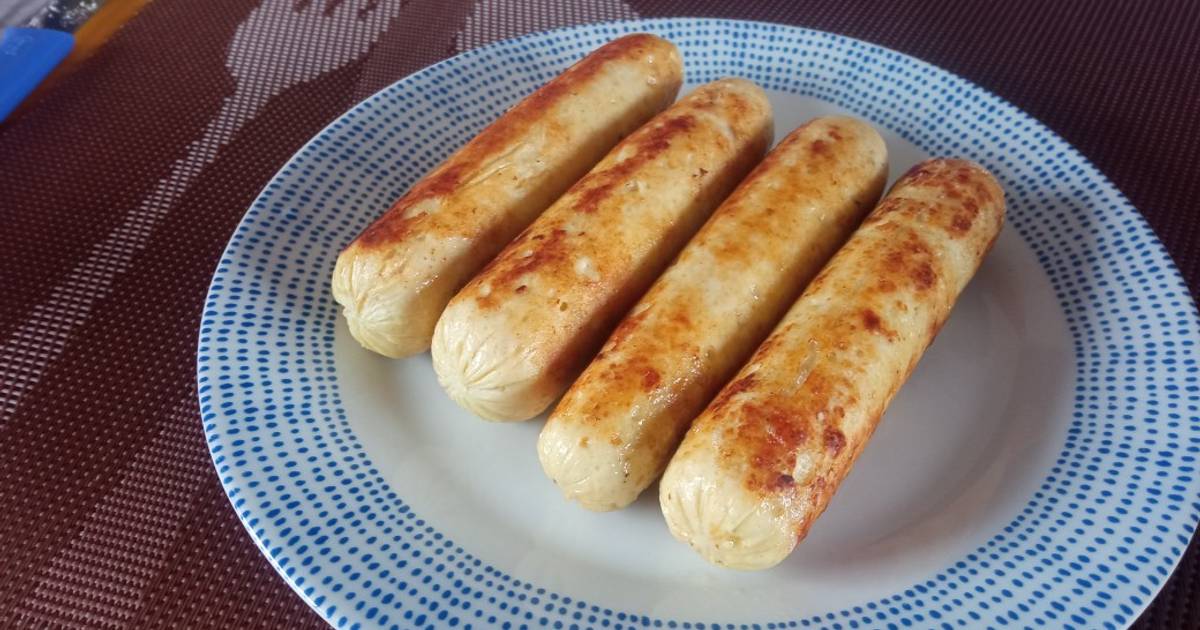 Cómo hacer salchichas caseras de pollo Receta de Betsabé Irene Valor  Cásseres- Cookpad