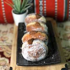A picture of Bombolini / donat kentang ncc.