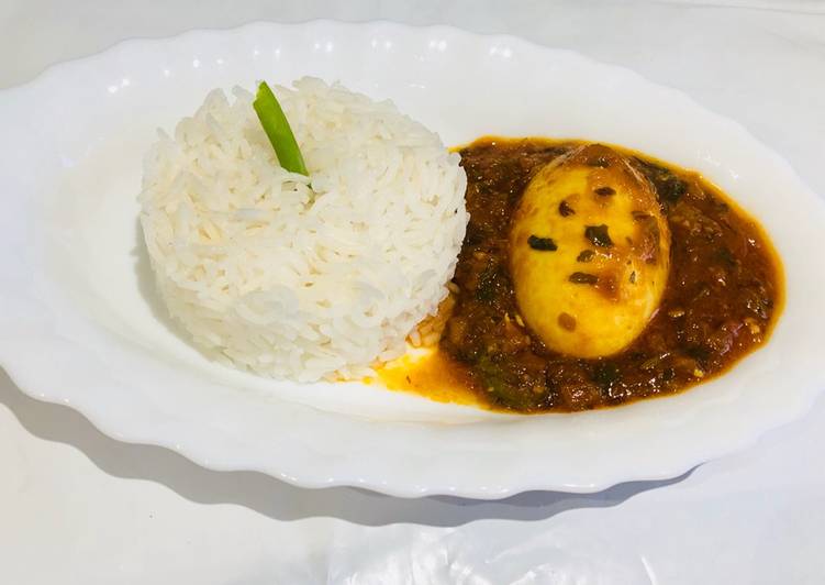 How to Cook Egg Curry