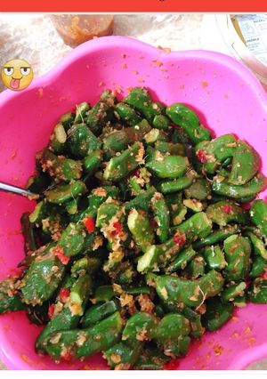 Hình của món Me trộn muối ớt.