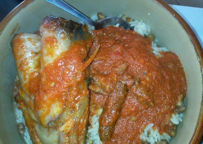Recipe of Quick Catfish stew with rice and beans