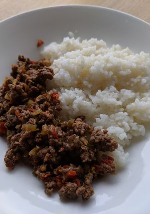 A picture of Minced Beef Soy sauce Donburi.