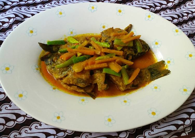 Cara buat Ikan mas acar kuning Sederhana Untuk Jualan