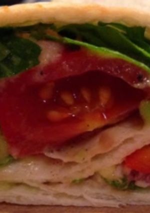 Tonhalas tortilla recept fotója