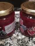 Mermelada de cerezas y fresas