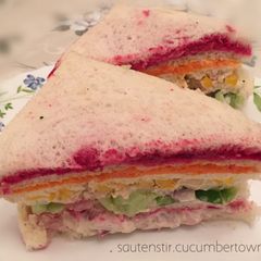 A picture of Rainbow Sandwich.