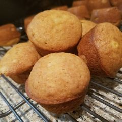 A picture of Mom's Banana Bread.