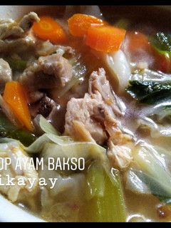 Foto resep Sayur Sop Ayam Bakso