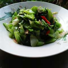 A picture of Tumis sawi pahit.