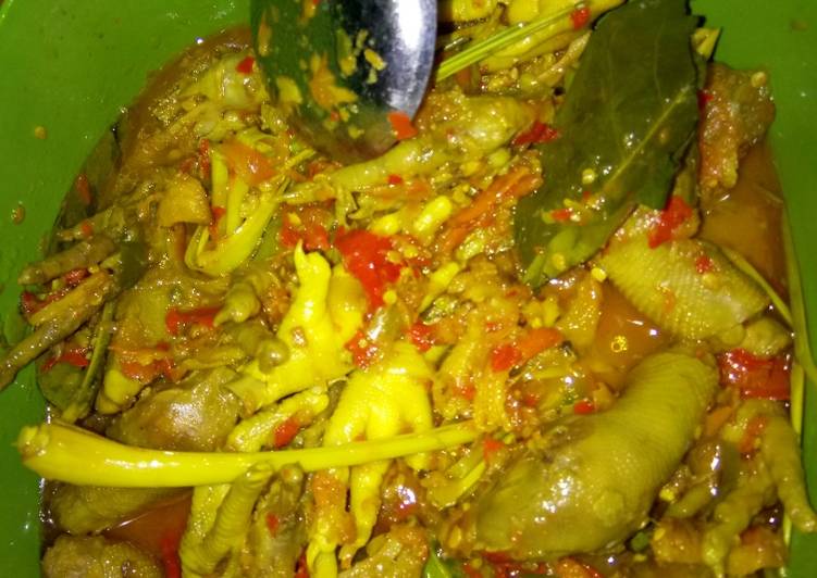 Kepala + Ceker Ayam Ngejeriit