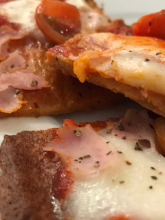 Una foto de Pizza con base de quinoa