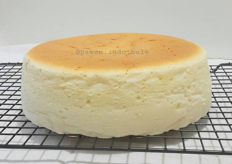Recipe of Homemade Fluffy Jiggly Japanese Cheesecake (Egg Whites)