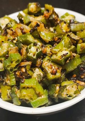A picture of Masala bhindi.