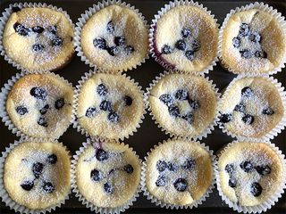 Super Easy Mini Cup Cheesecakes
