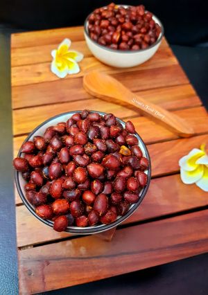 A picture of Roasted Masala Peanuts.