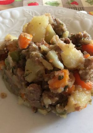 Foto de Carneiro com batatas