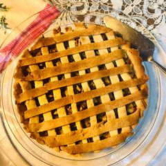 Homemade baked Apple pie A picture of Homemade baked Apple pie.