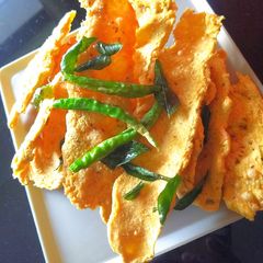 A picture of Fafda.