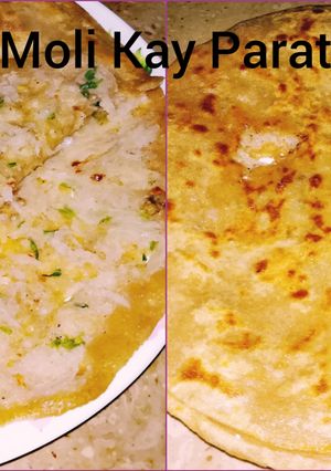 A picture of Aaloo Moli Kay Parathay.