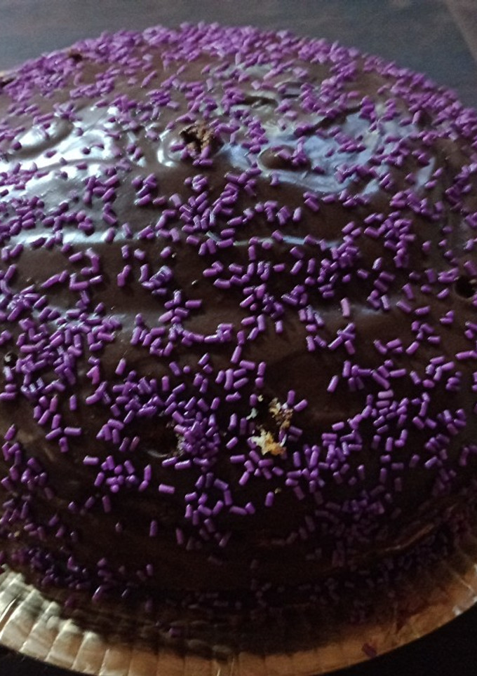 Una foto de 🎂Torta de cumpleaños con Ganache de chocolate 🍫🍫