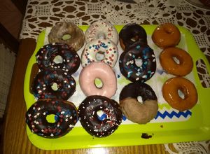 Una foto de Donuts: masa para fritas y horno
