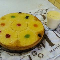 Pineapple Upside Down Cake A picture of Pineapple Upside Down Cake.