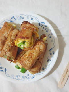 秋葵起司豬肉捲 的食譜成品照片