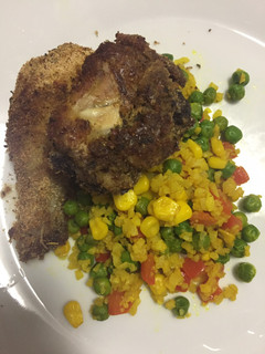 A picture of Cauliflower Rice and Roasted Chicken.