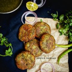 A picture of Hara bhara kabab.