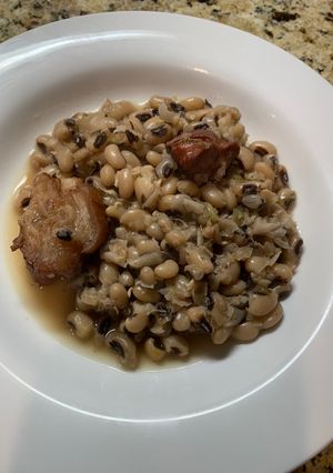 A picture of Black Eye Peas.