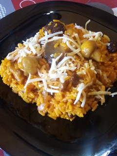 Una foto de Arroz con setas y queso en 19 minutos