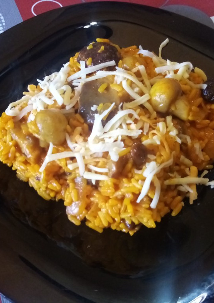 Una foto de Arroz con setas y queso en 19 minutos