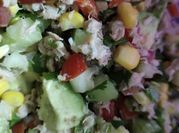 Una foto de ceviche de atún en lata