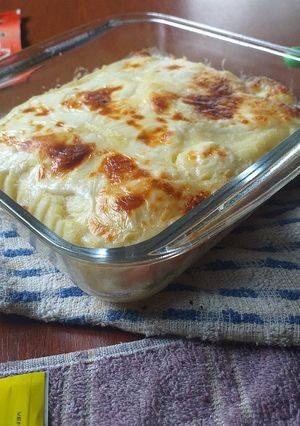 Una foto de Pastel de puré de papas con jamón y queso