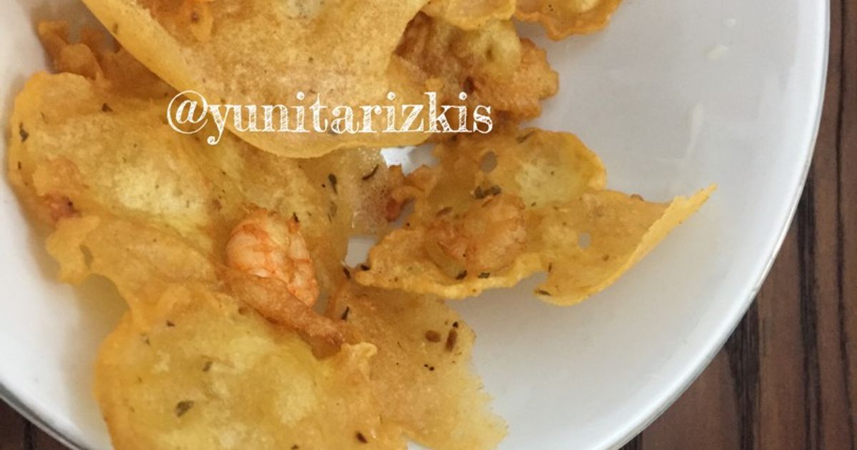Rempeyek Udang ala Resto Masakan Padang