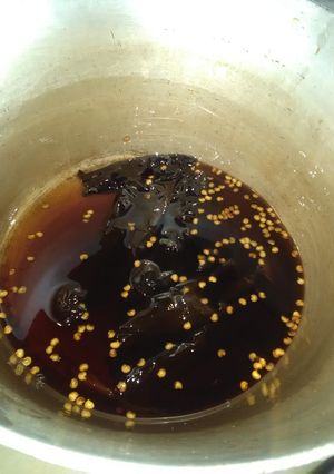 Una foto de Jarabe de Guajillo