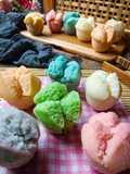 Kue Mangkok Merekah Warna Warni