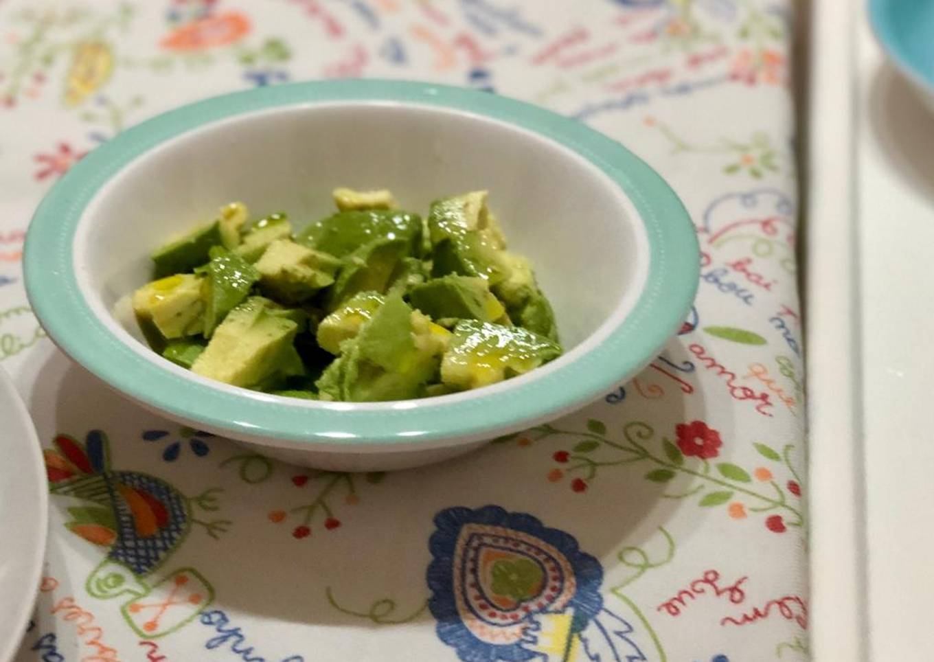 Aguacate con limón para bebés