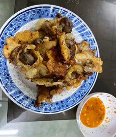 bao tử cá basa chiên